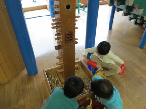 雨の日でも子供と体を使って遊べる こども未来館 京都観光とグルメのブログ