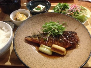 隈本総合飲食店ランチ