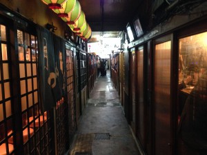 酒肴屋じじばばリド街