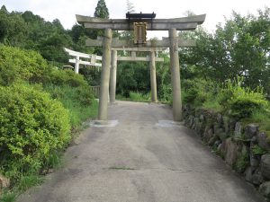 出世稲荷神社鳥居