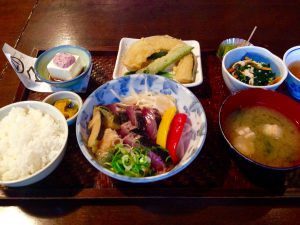 おうちごはんここら屋ランチ