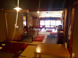 おうちごはんここら屋店内