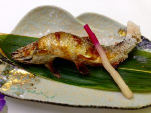 貴船仲よし鮎塩焼き