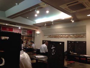 烏丸御池徒歩3分で魚好きは納得 居酒屋 あんじ 烏丸六角店 京都観光とグルメのブログ