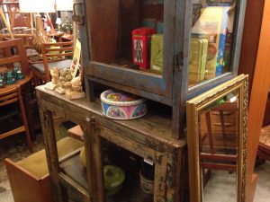 70B antiques8