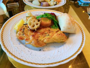 セクションドール3